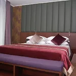 Hotel National Park & Cotronei