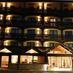 National Park & Hotel 4*