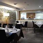 Hotel National Park &