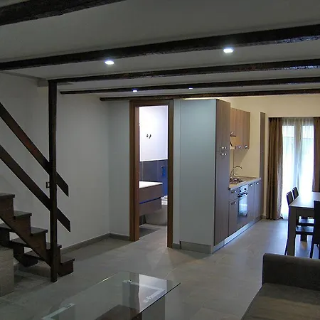 National Park & 4* Cotronei