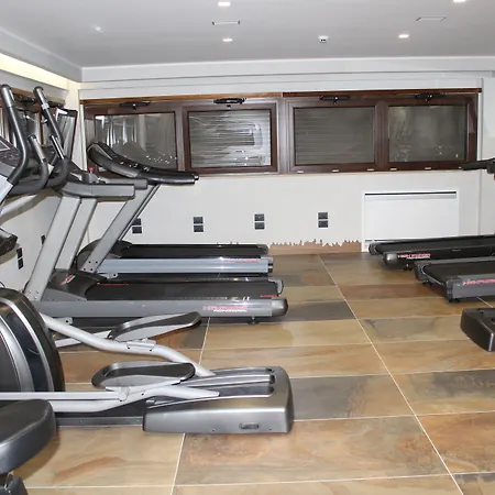 National Park & 4* Cotronei