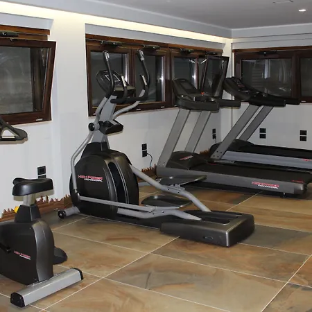 National Park & Hotel Cotronei