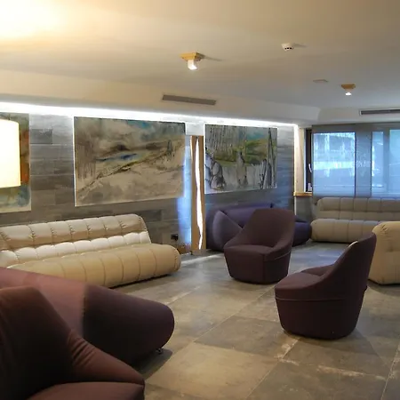 National Park & 4* Cotronei