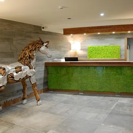 National Park & Hotel Cotronei