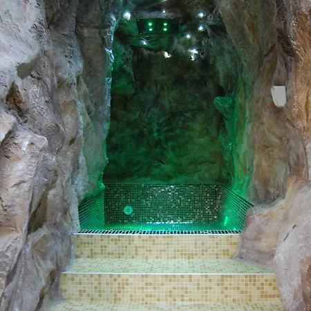 National Park & Hotel Cotronei