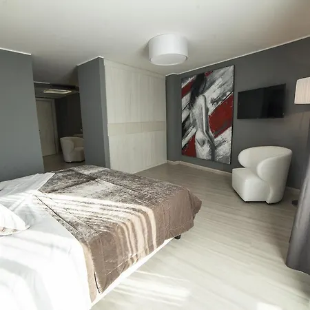 Hotel National Park &