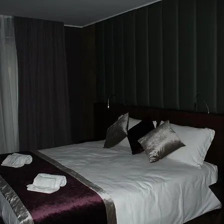 National Park & Hotel 4*