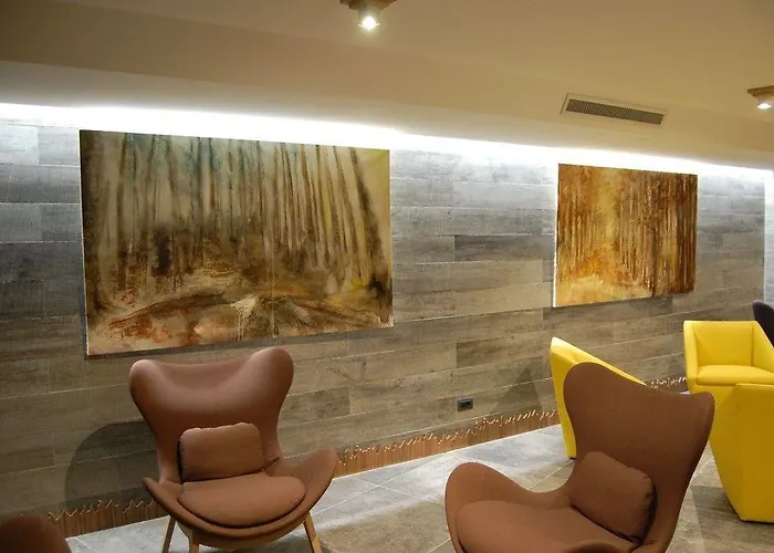 National Park & Hotel