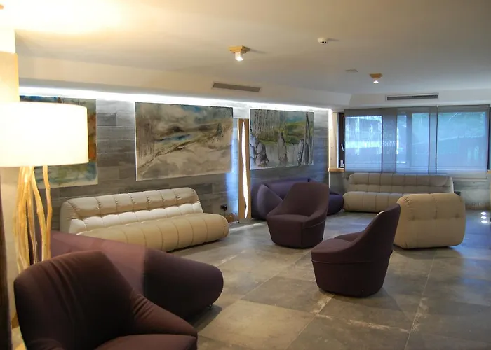 National Park & 4* Cotronei