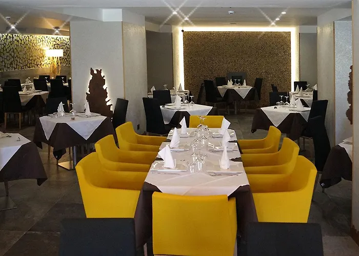 מלון National Park & 4*